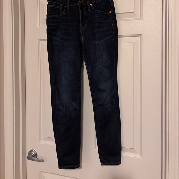 Madewell Jeans Size 26P Curvy High Rise Skinny Style AG385 - Picture 1 of 4